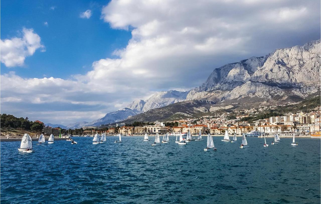 Beautiful Home In Makarska With Kitchen Eksteriør bilde